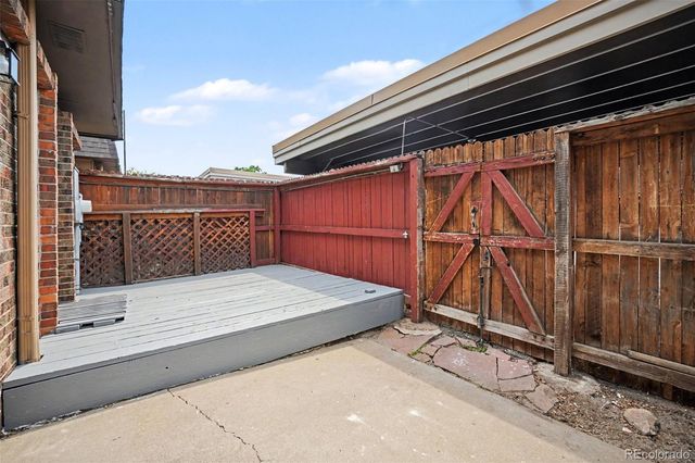 520 Gladiola Street, Golden, CO 80401