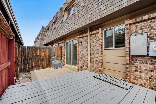 520 Gladiola Street, Golden, CO 80401