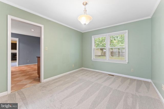 5812 GLEN EAGLES DR, Fredericksburg, VA 22407