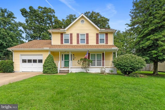 5812 GLEN EAGLES DR, Fredericksburg, VA 22407