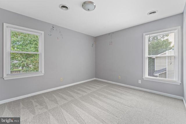 5812 GLEN EAGLES DR, Fredericksburg, VA 22407