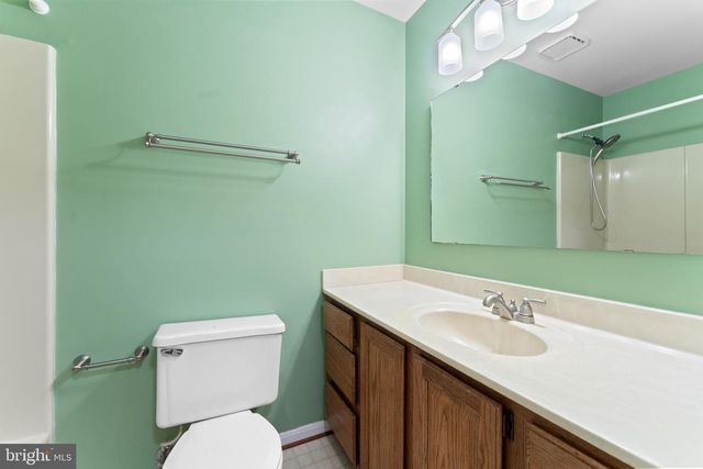 5812 GLEN EAGLES DR, Fredericksburg, VA 22407