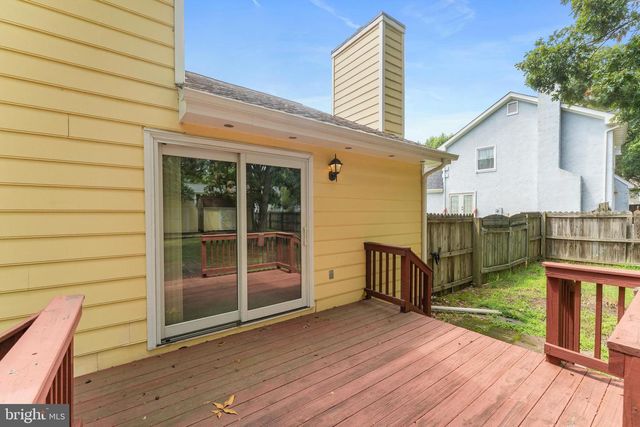 5812 GLEN EAGLES DR, Fredericksburg, VA 22407