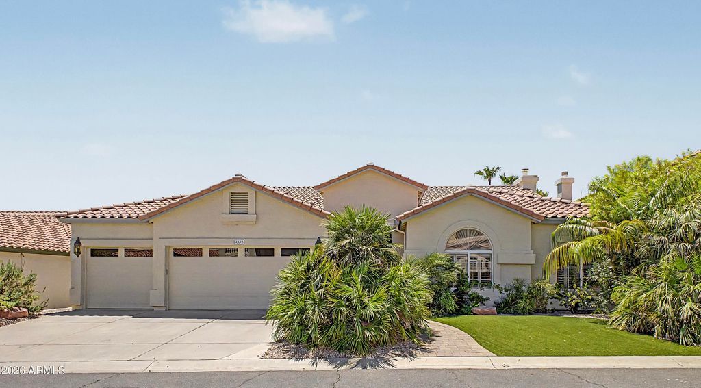 4639 E LA MIRADA Way, Phoenix, AZ 85044 — photo 3