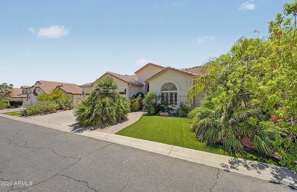 4639 E LA MIRADA Way, Phoenix, AZ 85044 — photo 4