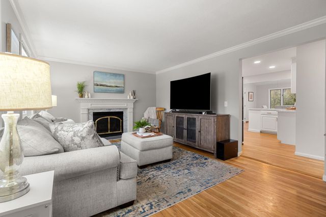 74 S Fremont Street, Manchester, NH 03103