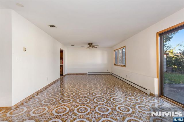 55 Grant Street, Elmwood Park, NJ 07407