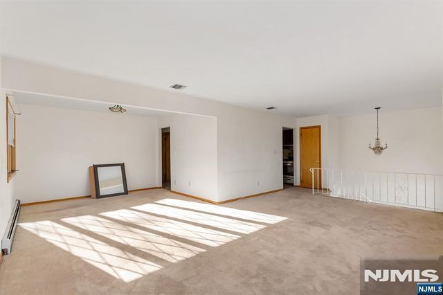 55 Grant Street, Elmwood Park, NJ 07407