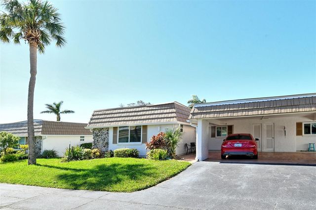 2607 RIVERBLUFF PARKWAY V145, Sarasota, FL 34231