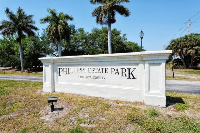 2607 RIVERBLUFF PARKWAY V145, Sarasota, FL 34231