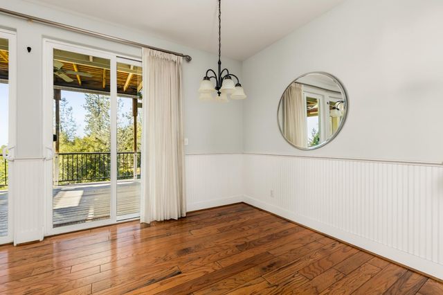 10360 Oak Canyon Dr, Penn Valley, CA 95946