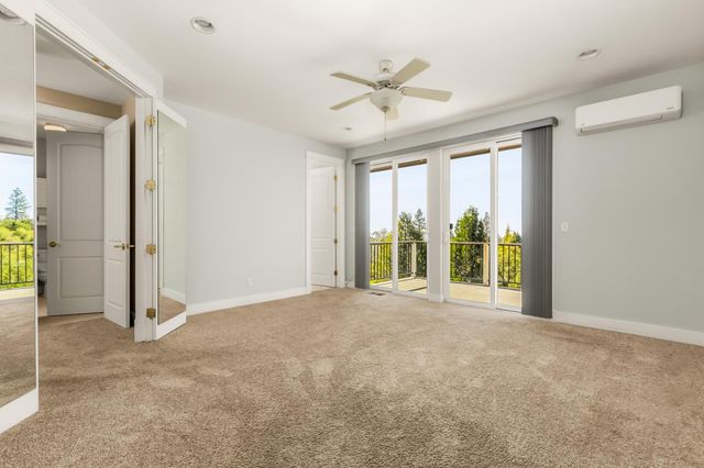 10360 Oak Canyon Dr, Penn Valley, CA 95946