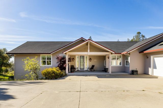 10360 Oak Canyon Dr, Penn Valley, CA 95946