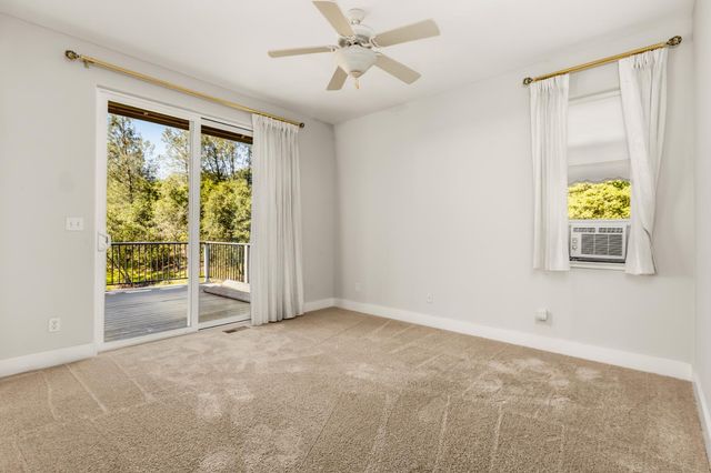 10360 Oak Canyon Dr, Penn Valley, CA 95946