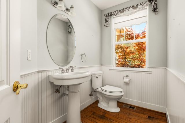 10360 Oak Canyon Dr, Penn Valley, CA 95946