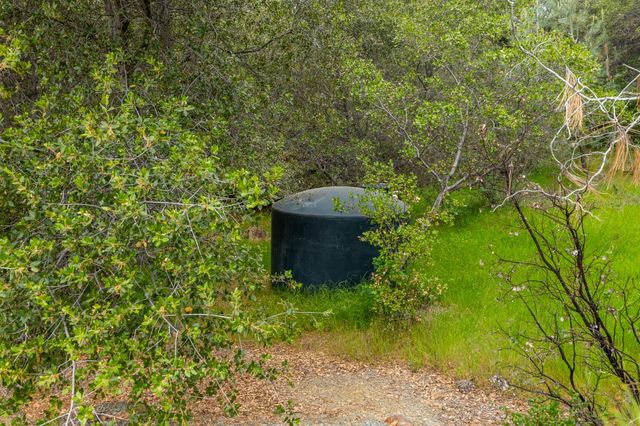 10360 Oak Canyon Dr, Penn Valley, CA 95946