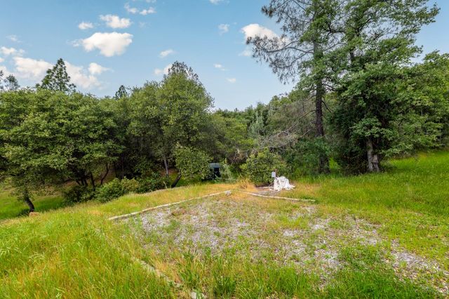 10360 Oak Canyon Dr, Penn Valley, CA 95946