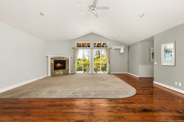 10360 Oak Canyon Dr, Penn Valley, CA 95946