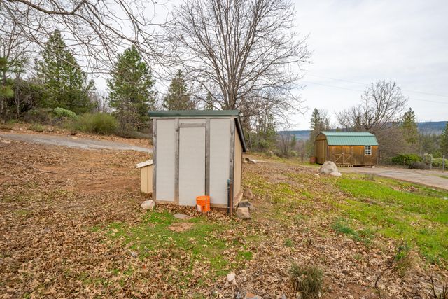 29800 Ranch Road, Montgomery Creek, CA 96065