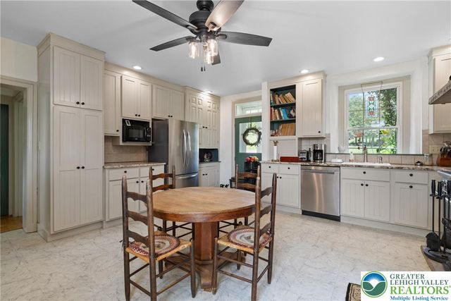 7338 Grant Road, Lower Milford Twp, PA 18036