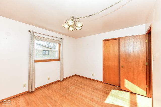 4205 Solun Road, Indianapolis, IN 46221