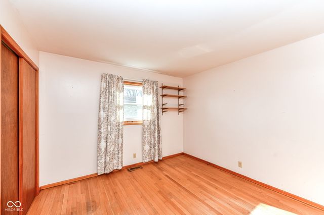 4205 Solun Road, Indianapolis, IN 46221