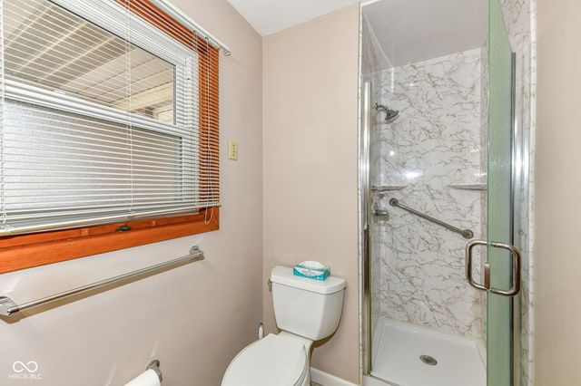 4205 Solun Road, Indianapolis, IN 46221