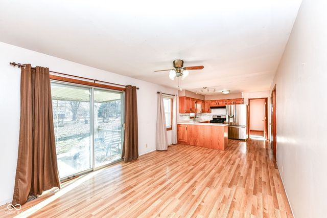 4205 Solun Road, Indianapolis, IN 46221