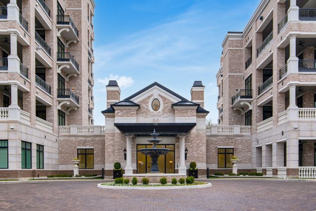 110 Woodmont Blvd N402, Nashville, TN 37205