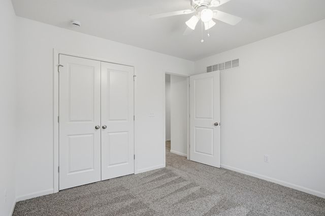 3901 BRAGG CT, Columbia, MO 65202