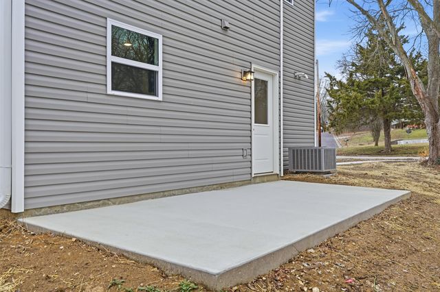 3901 BRAGG CT, Columbia, MO 65202