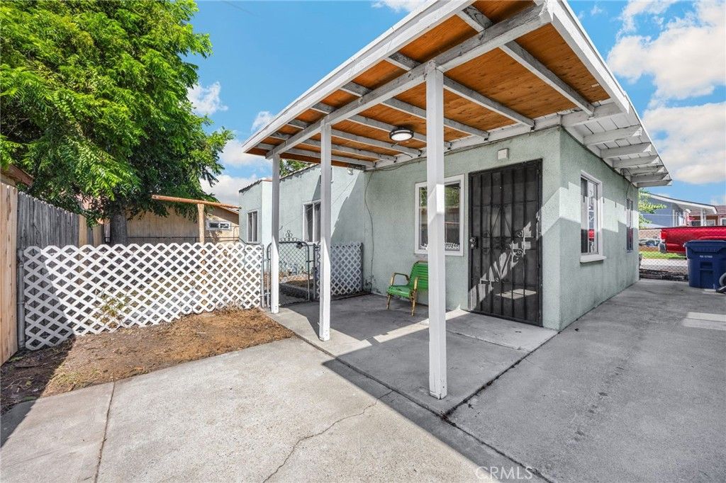 549 Hoefner, Los Angeles, CA 90022 — photo 5