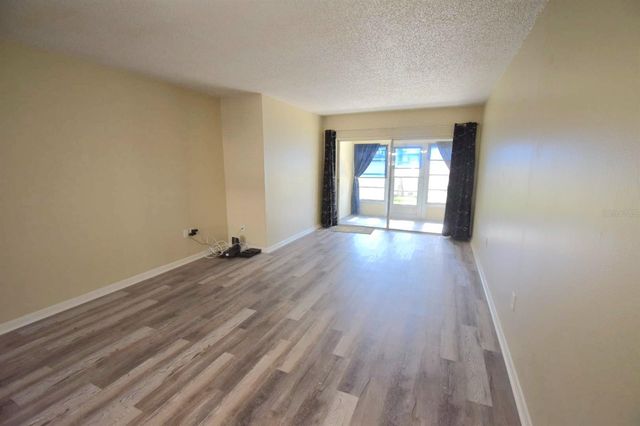 970 VIRGINIA STREET 107, Dunedin, FL 34698