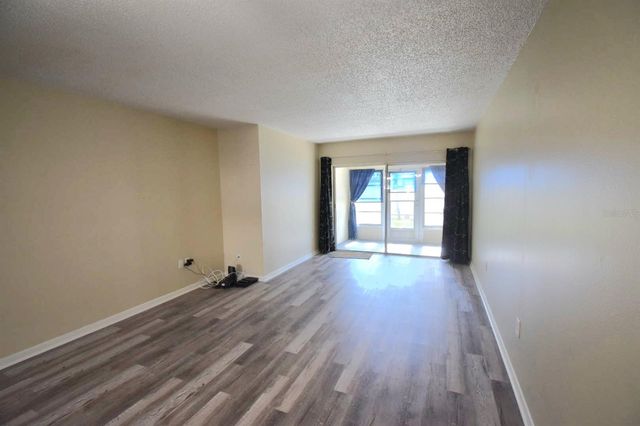 970 VIRGINIA STREET 107, Dunedin, FL 34698