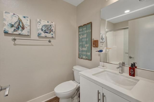 1570 Vista Del Mar Way 4, Oceanside, CA 92054