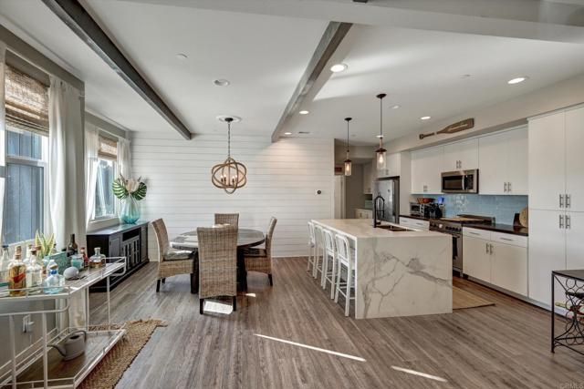 1570 Vista Del Mar Way 4, Oceanside, CA 92054