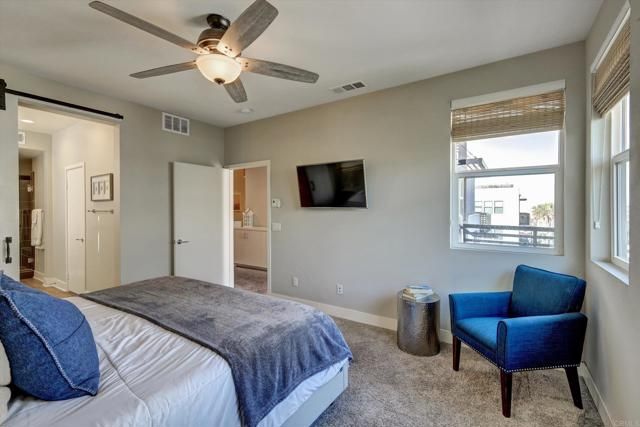 1570 Vista Del Mar Way 4, Oceanside, CA 92054