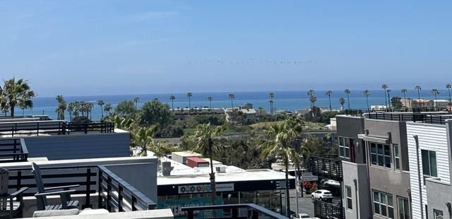 1570 Vista Del Mar Way 4, Oceanside, CA 92054