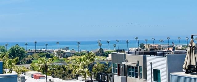 1570 Vista Del Mar Way 4, Oceanside, CA 92054