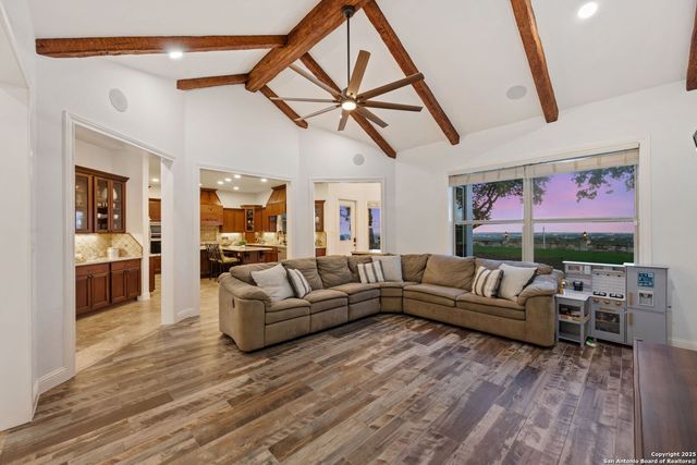 15311 Escarpment Oak, Helotes, TX 78023