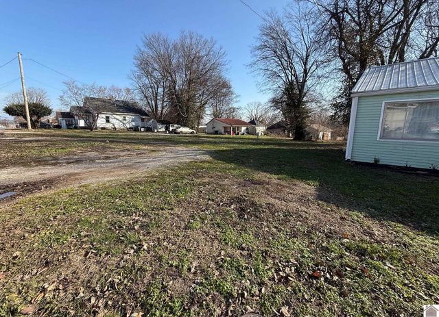 509 S Seminary Street, Princeton, KY 42445