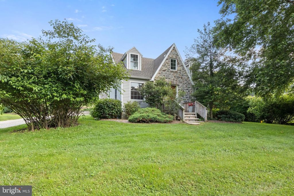 3834 DRUCK VALLEY RD, York, PA 17406
