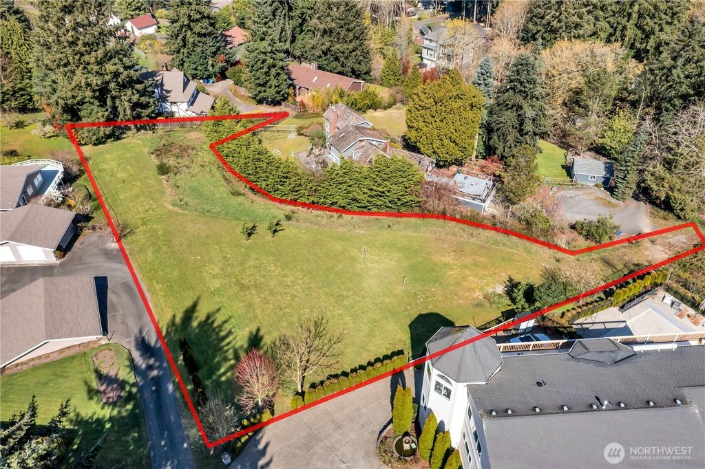 6210 Dash Point Boulevard NE, Tacoma, WA 98422