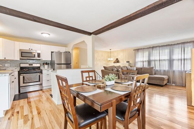 27 Dexter Ave, Dracut, MA 01826