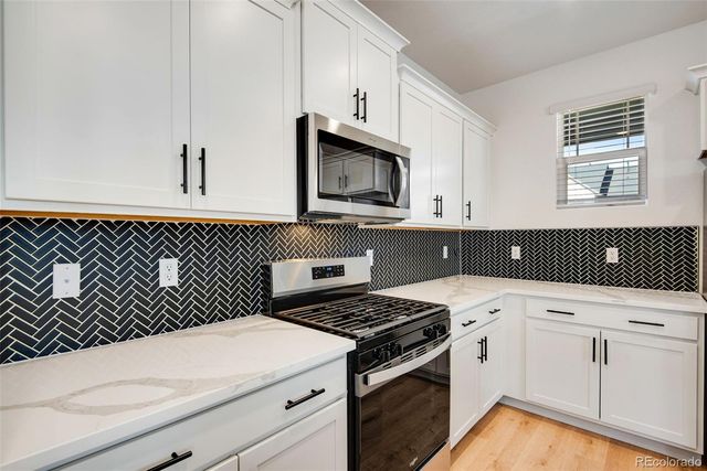 22604 E 6th Place, Aurora, CO 80018