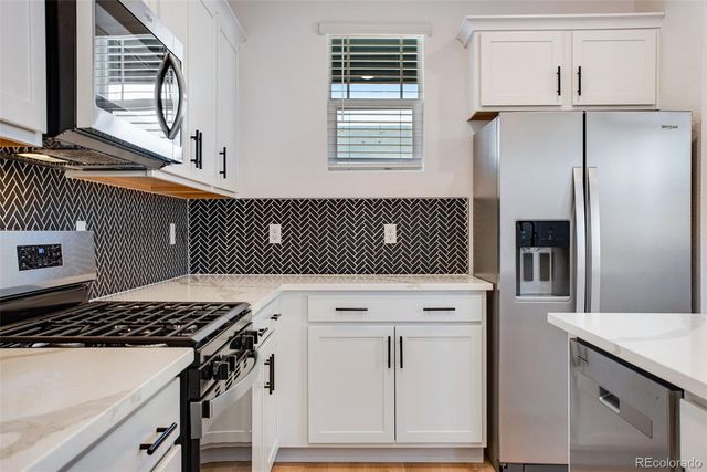 22604 E 6th Place, Aurora, CO 80018