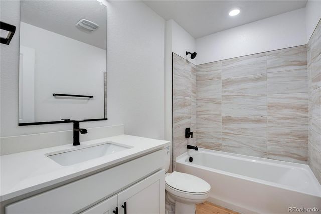 22604 E 6th Place, Aurora, CO 80018
