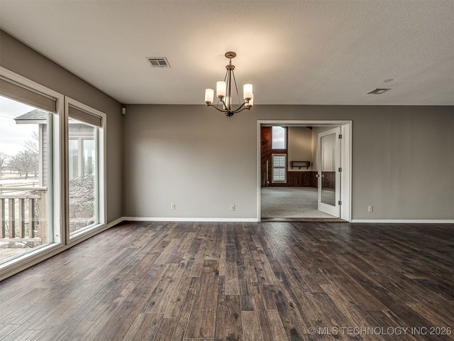 300 Ridgecrest Court, Bartlesville, OK 74006