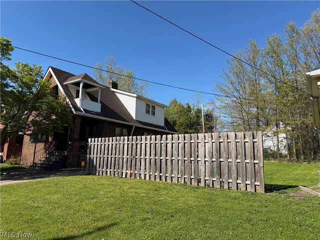 895 Rondel Road, Cleveland, OH 44110