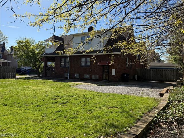 895 Rondel Road, Cleveland, OH 44110